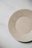 minä perhonen - Tambourine Large Round Plates