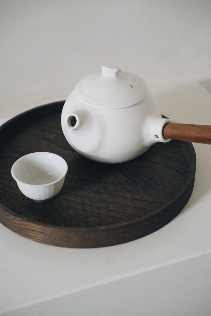 Keiichi Murakami - K-3 Black lacquered hand-carved wooden tray in Japanese chestnut