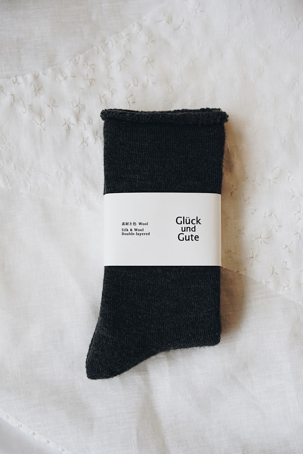 Glück und Gute - Silk & Wool Double-layered Socks