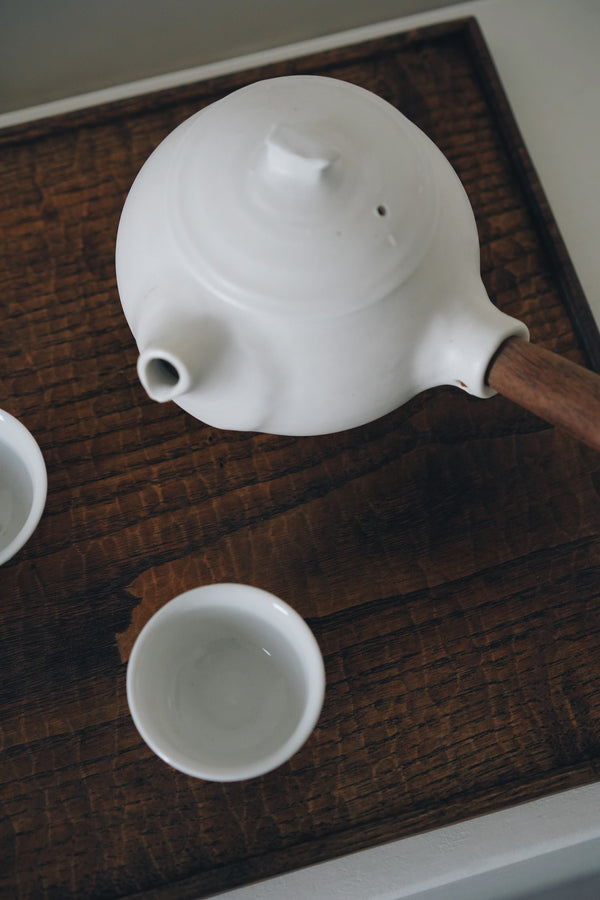 Keiichi Murakami - K-7 Black lacquered hand-carved wooden tray in Japanese chestnut