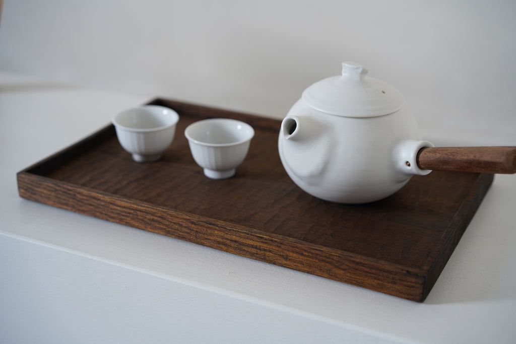 Keiichi Murakami - K-9a Black lacquered hand-carved wooden tray in Amur Cork wood