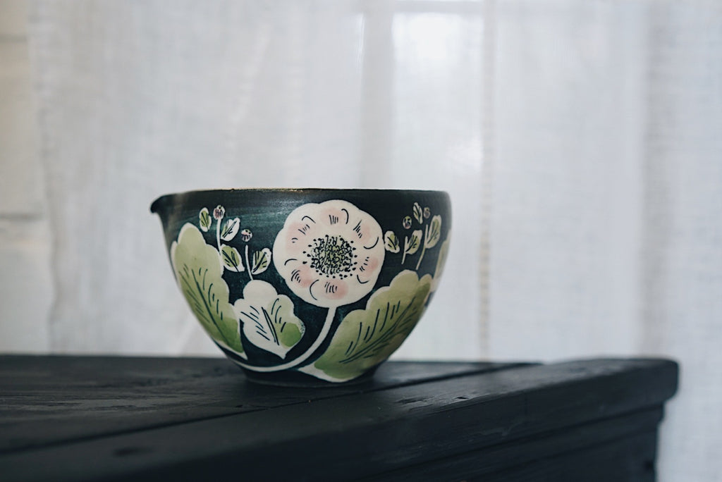 Momoko Otani - Black Pink Chrysanthemum Flower Spouted Pourer (OM4)
