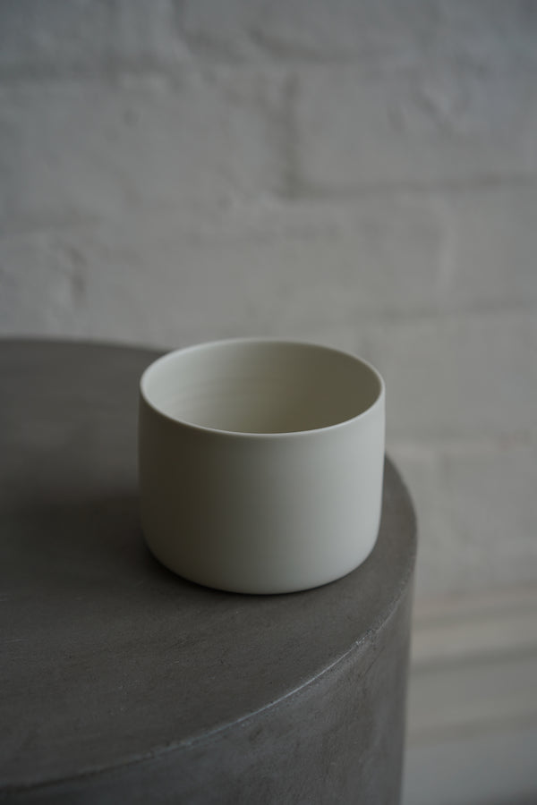 Tetsuya Otani - White Porcelain Tumbler (OT20)