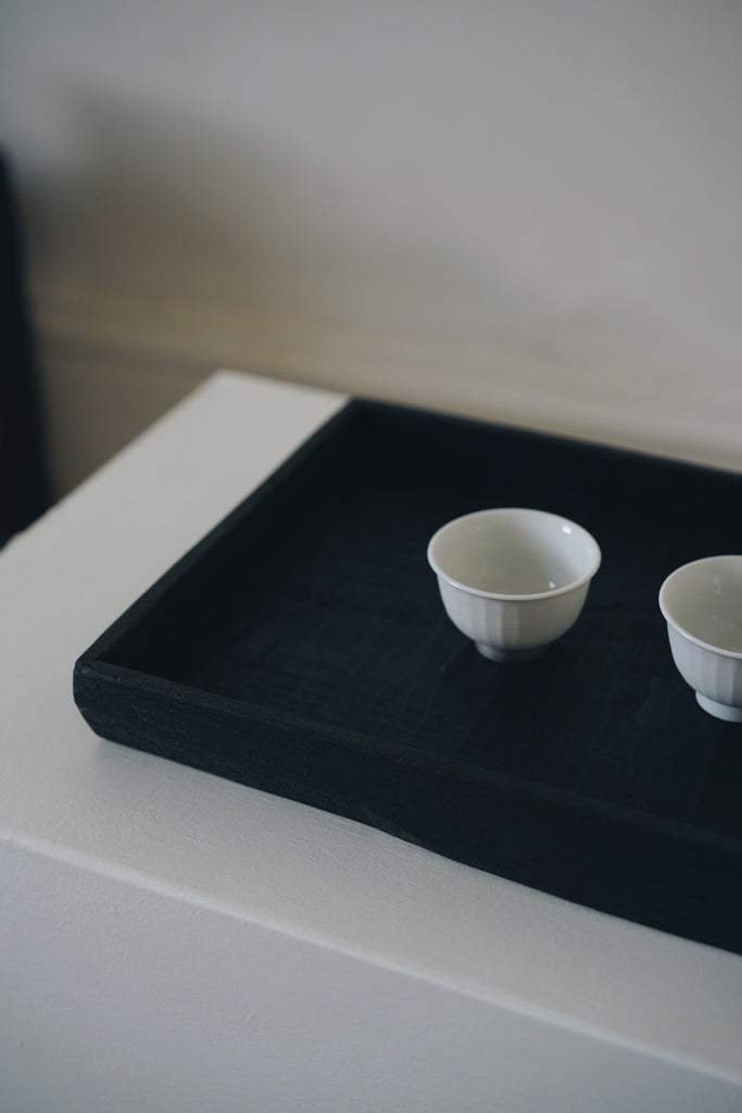 Keiichi Murakami - K-11 Black lacquered hand-carved wooden tray in Japanese chestnut