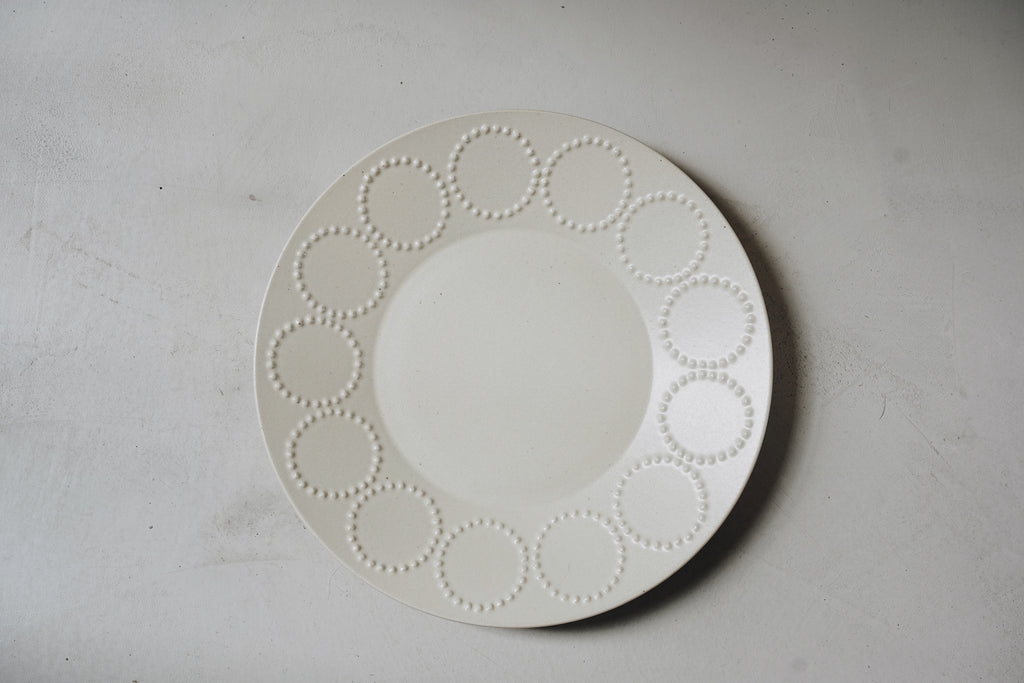 minä perhonen - Tambourine Large Round Plates
