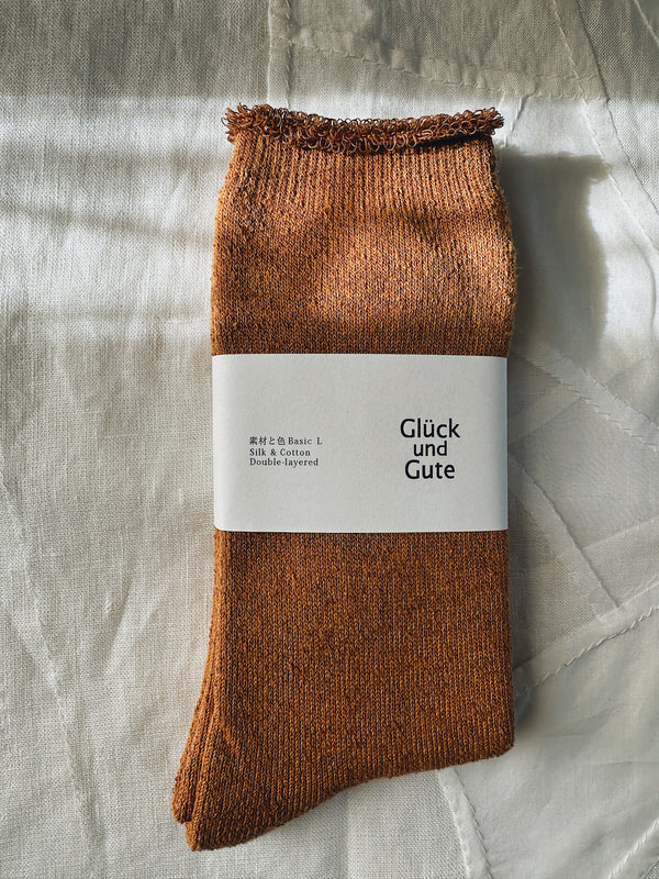 Glück und Gute - Plain Silk & Cotton Double-layered Socks