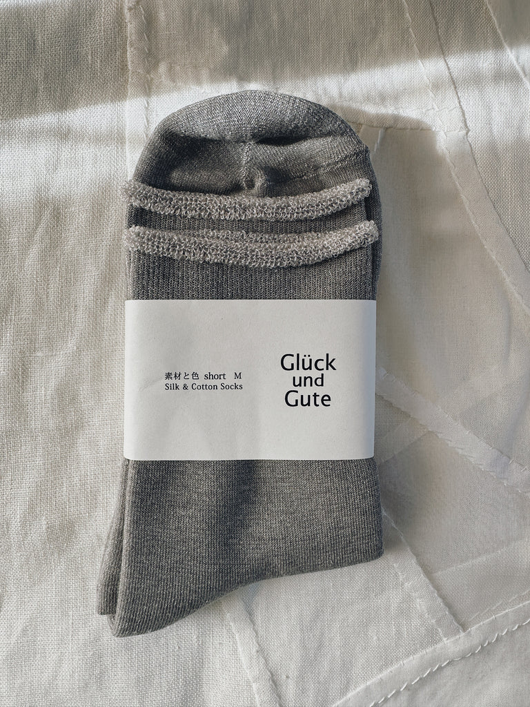 Glück und Gute - Silk & cotton short socks