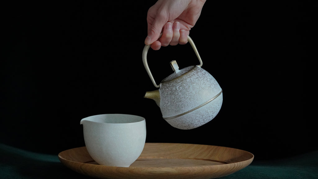 Kukan Chuzo - Egg Cast Iron Kyusu