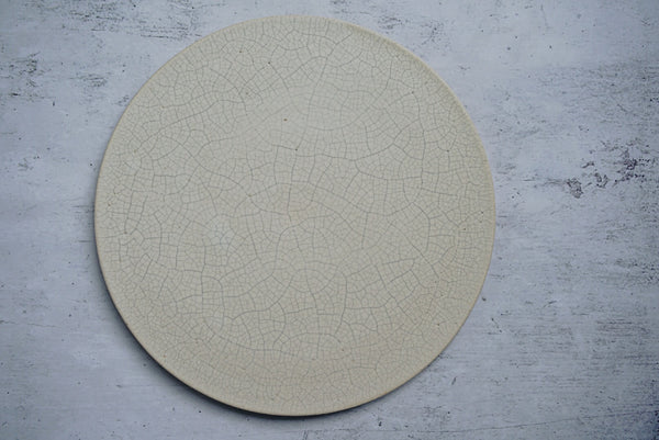 Satomi Ito - Round Plate with Crackled Glaze 26cm