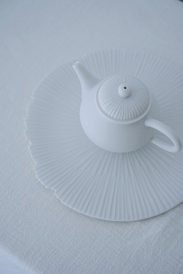 Chie Kobayashi - Tea Pot Matte White