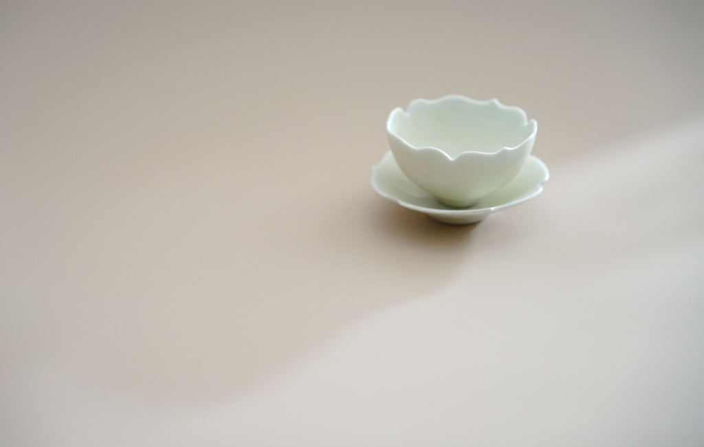 Chie Kobayashi - Rinka Tea Cup & Chataku Set