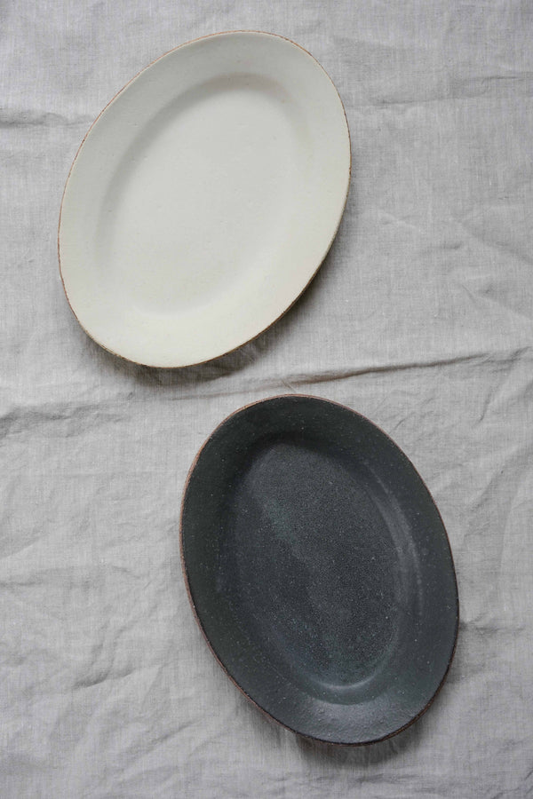 Satomi Ito - Oval Plate M
