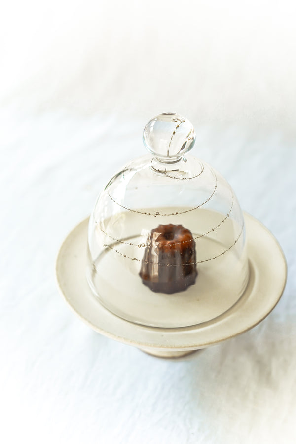 Nobuko Soda - Rustic Bubble Glass Cake Domes
