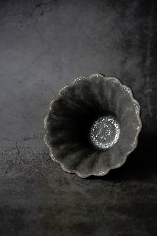 Kaname Takeguchi - Rinka Bowl Flower Blossom