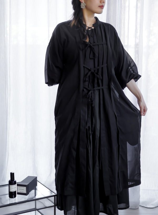 the last flower of the afternoon - Aizen Balloon Sleeve Dress