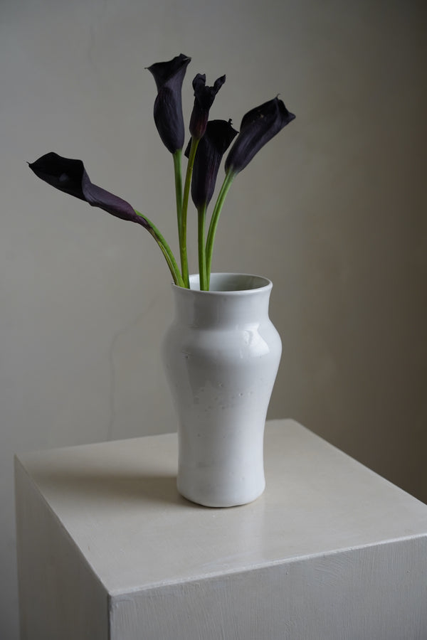 Manami Naoi - Vase B (27)