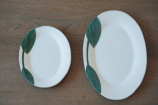 Momoko Otani - Banana Leaf Oval Plates
