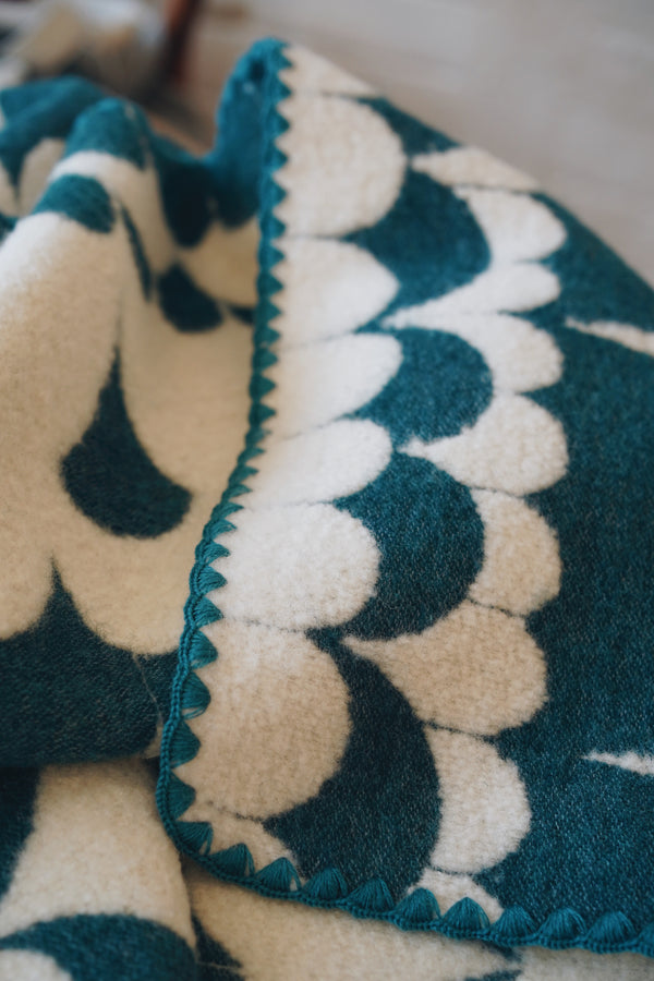 minä perhonen - Sea Lace Double Sided Wool Blanket (LAST ONE)