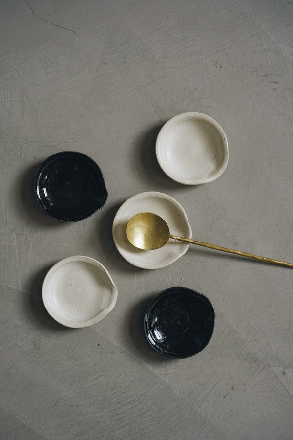 Satomi Ito - Sauce Plate/Cutlery Rest