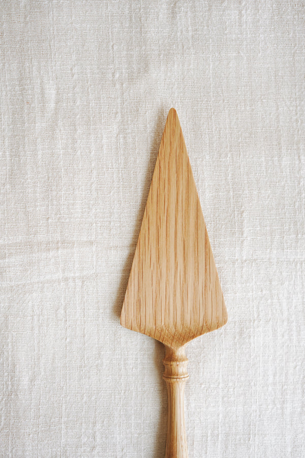 Kenta Nakanishi - Wooden Cake Server