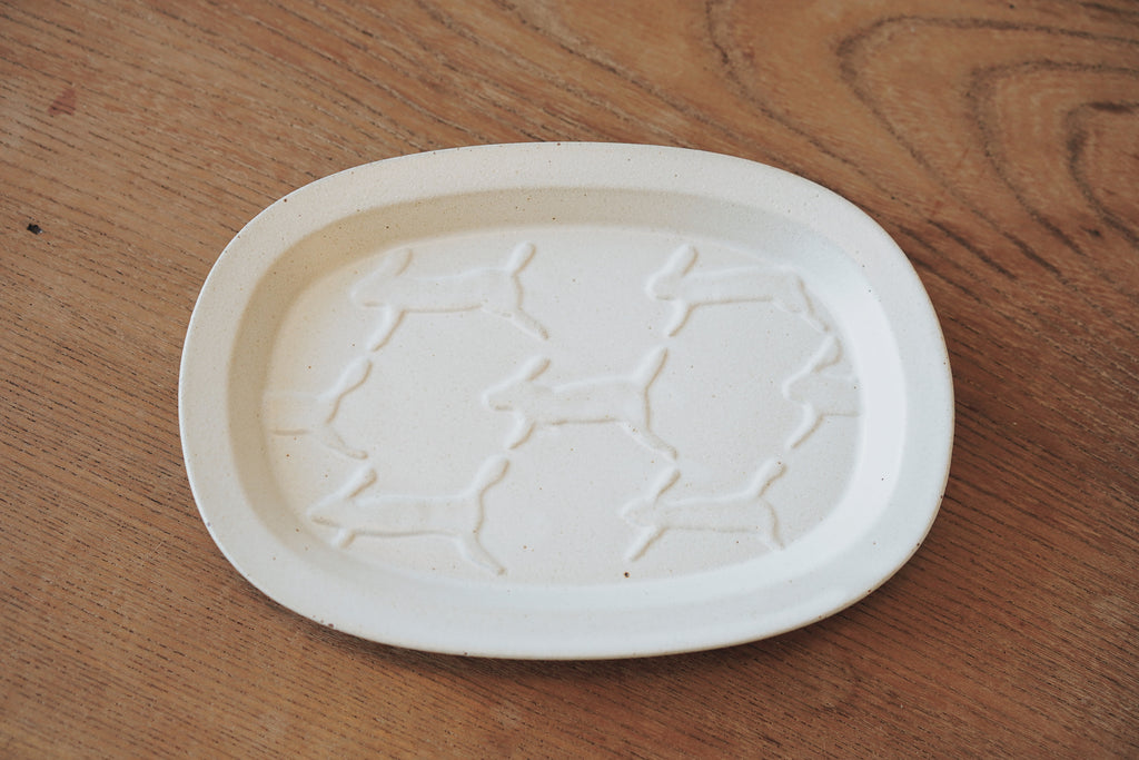 minä perhonen - Run Run Run Plates