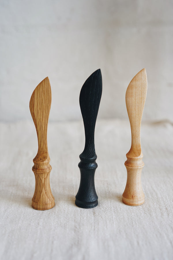 Kenta Nakanishi - Self-standing Wooden Butter Knife