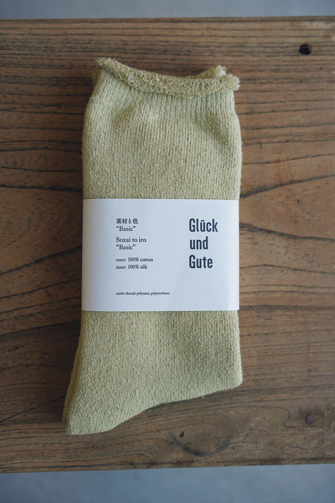 Glück und Gute - "Sozai to iro" Basic Silk and Cotton Socks