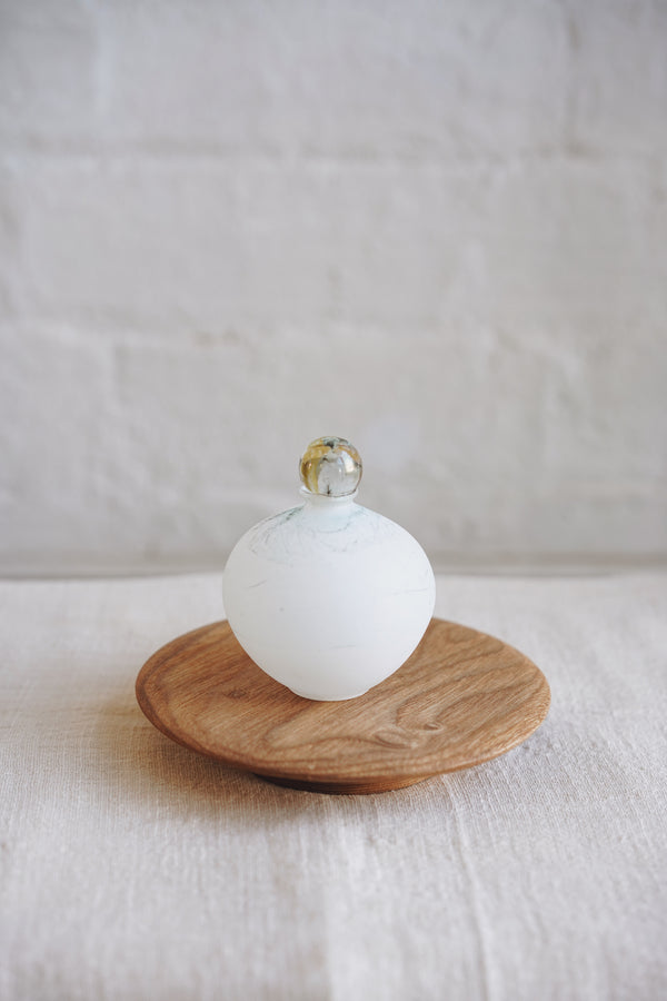 Kenta Nakanishi - Wooden Raised Flat Plate/Stand