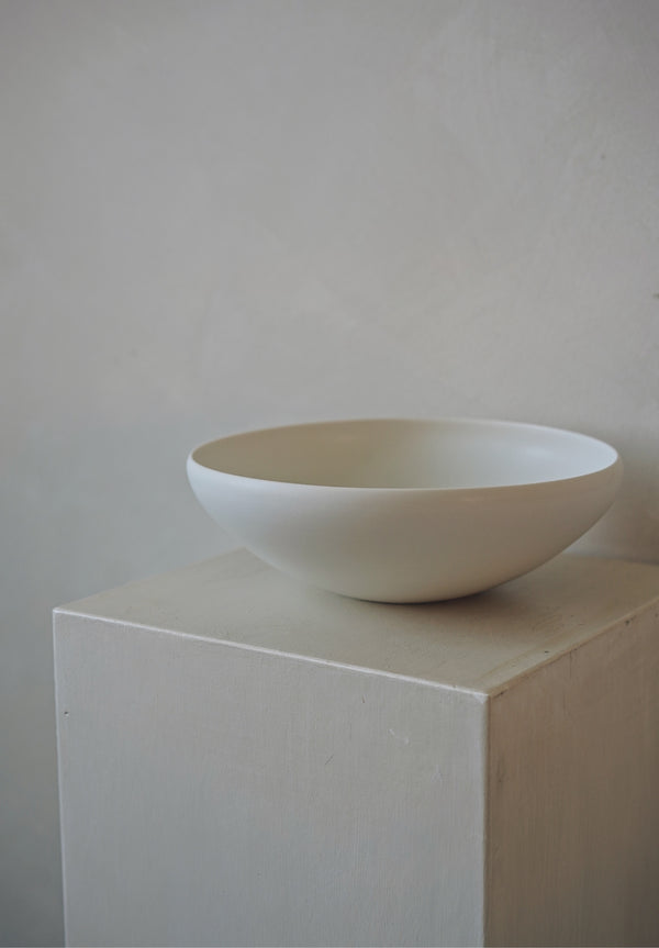 Tetsuya Otani - White Porcelain Large Round Shallow Bowl (OT43)