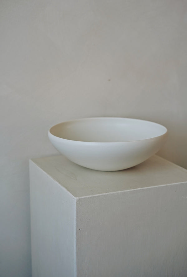 Tetsuya Otani - White Porcelain Large Round Shallow Bowl (OT43)