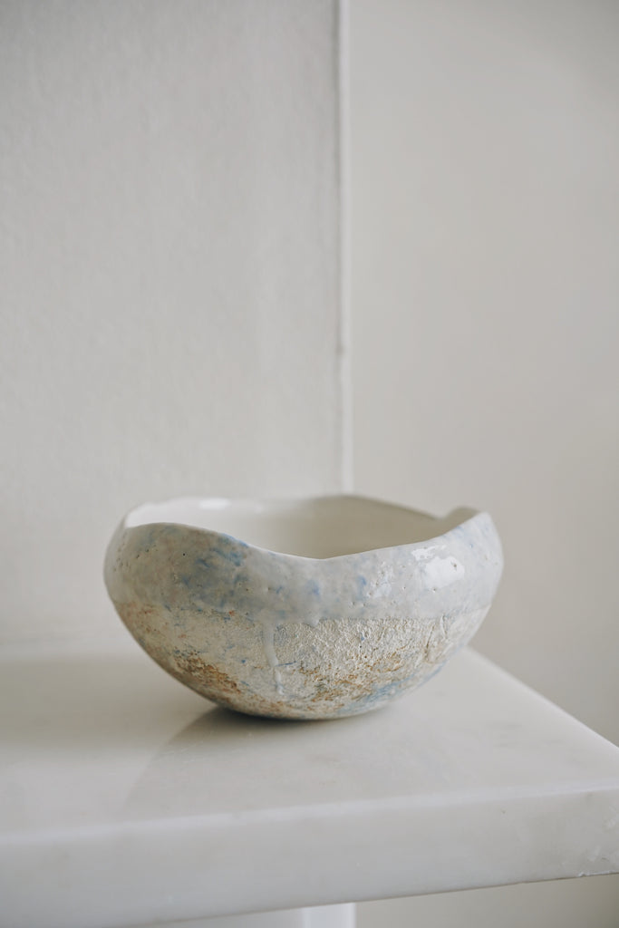 Akari Karugane - Round bowls