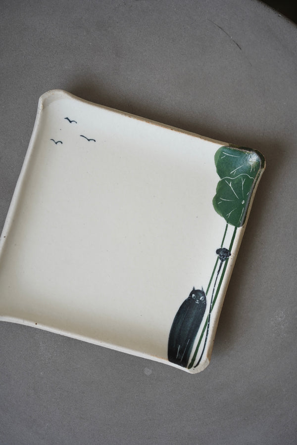 Momoko Otani - Black Cat and Lotus Flower Square Plate M (OM12)