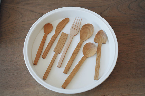 Hiroyuki Watanabe - Hand-carved wooden cutleries