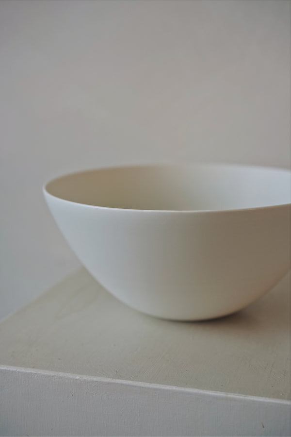 Tetsuya Otani - White Porcelain Large Round Bowl (OT41)