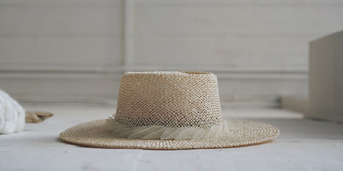 帽子 WICA GROCERY Wica Grocery - Dried Leaves Fine Straw Hats – Kurashi Japanese Crafts