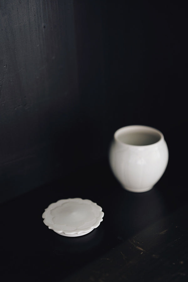 Chie Kobayashi - Tea Leaf Canister