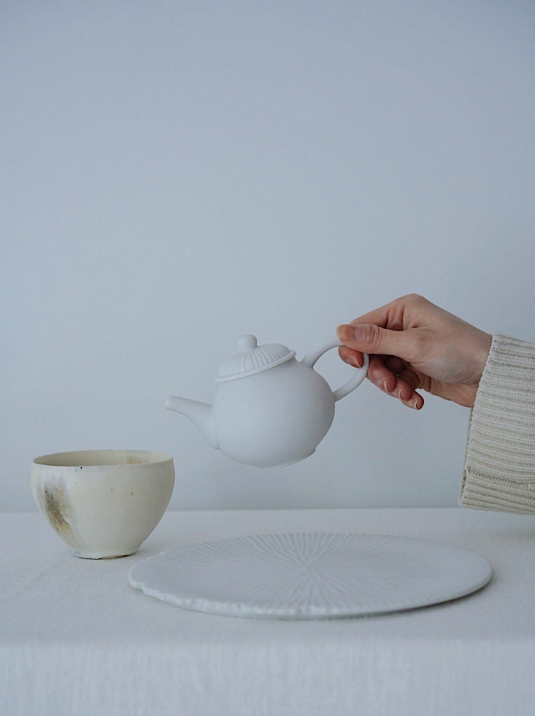Chie Kobayashi - Tea Pot Matte White