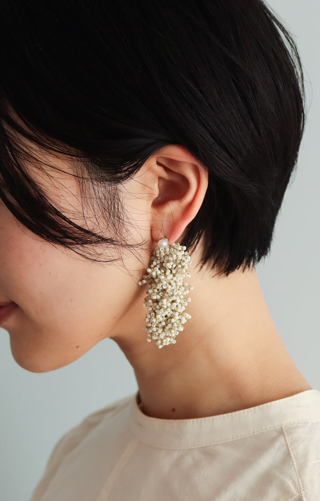 FUA Accessory - Hajimari-no-Toki Pierced Earring Ivory (LAST ONE)